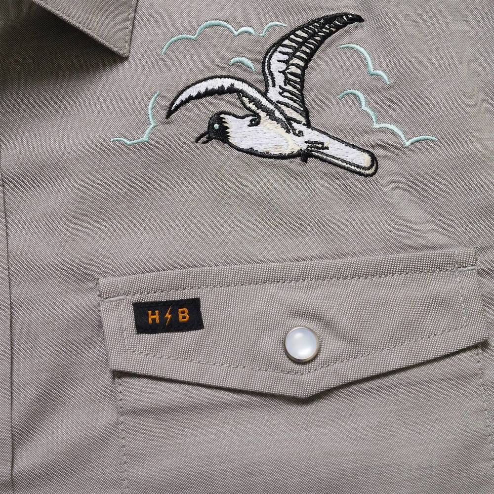 NEW HOWLER BROTHERS h bar soarin’ seagulls snapshirt in storm grey - Picture 3 of 3
